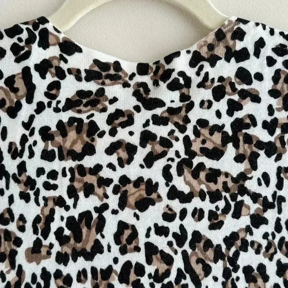 Talbots Cheetah Leopard Print Light Sweater, White and Brown, Size Medium - Picture 12 of 16